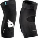 Bluegrass Crossbill Knee Guards 2017