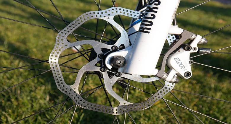 Disc Brakes vs Rim Brakes: Which Is Better for Your Bike?
